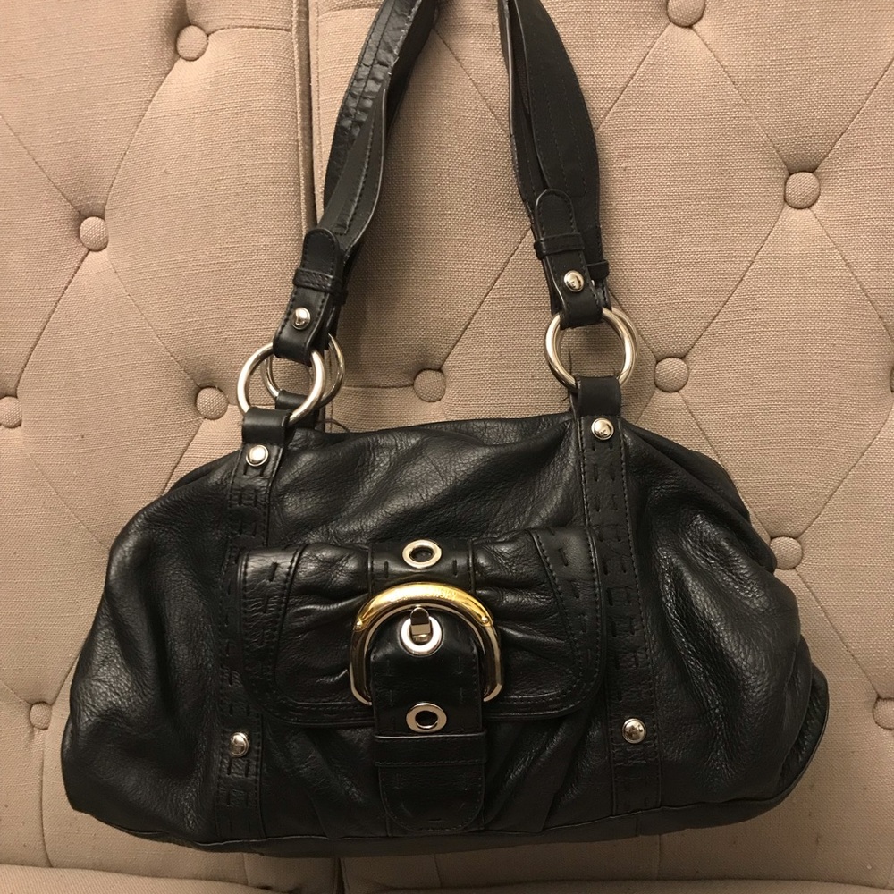 Gorgeous B. Makowsky handbag